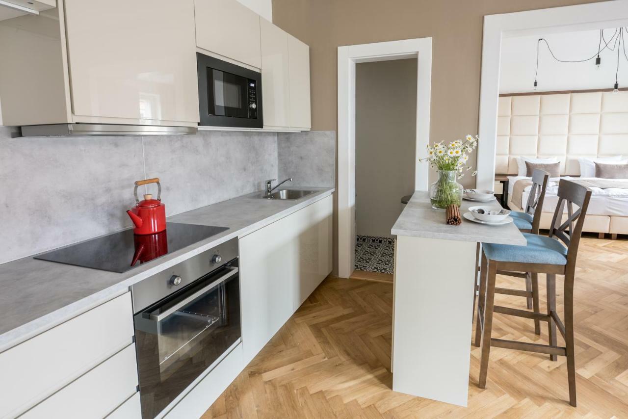 פראג Letna Garden Suites מראה חיצוני תמונה