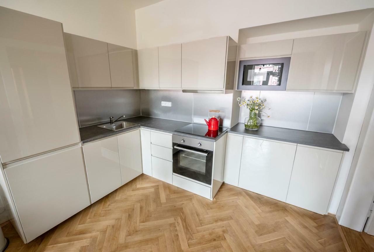 פראג Letna Garden Suites מראה חיצוני תמונה